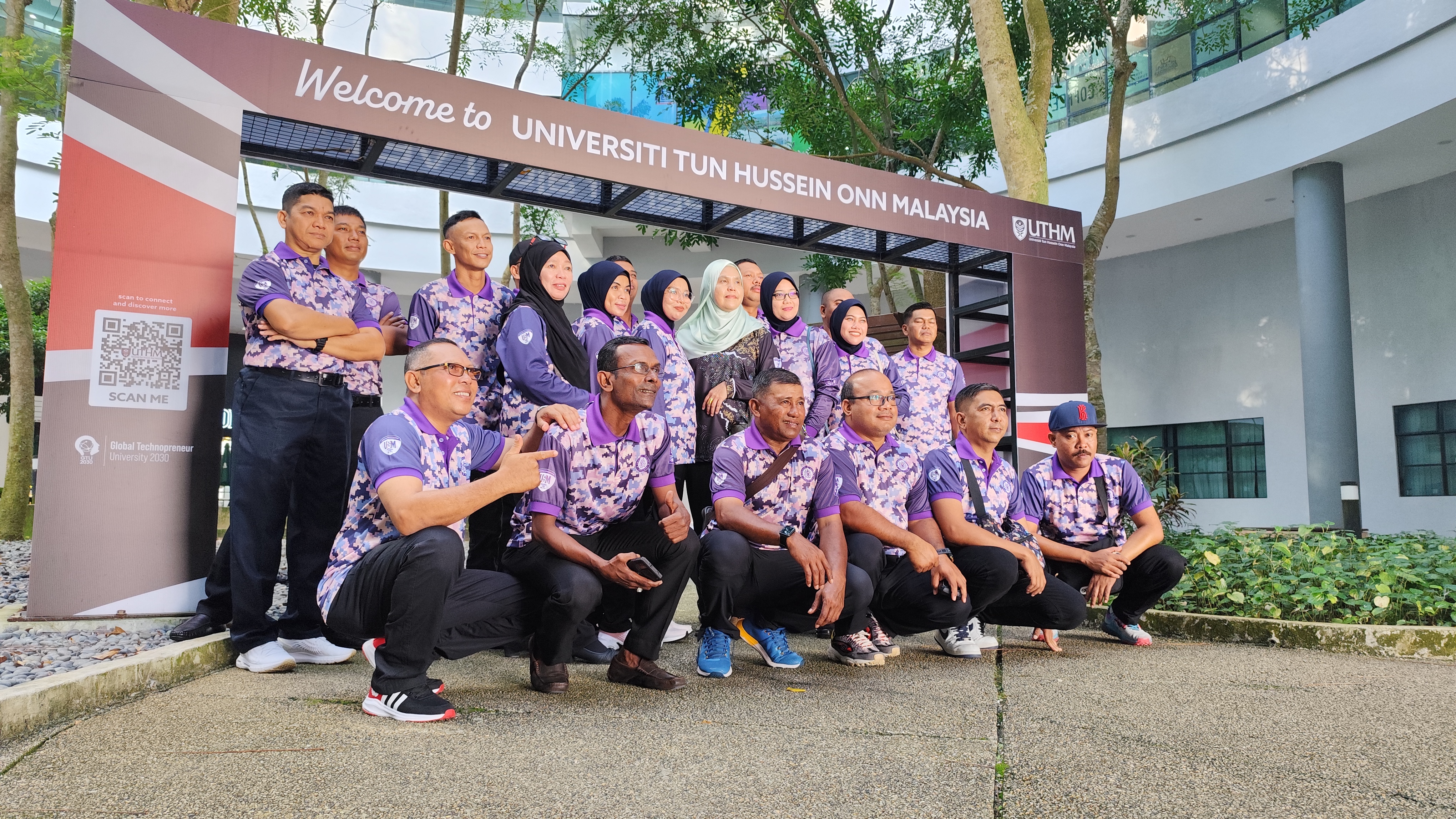 Imej Lawatan Kerja
